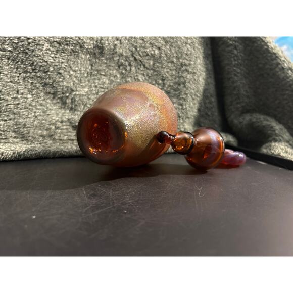 Stunning Glass Bottle with Shell Stopper Beachy Beautifulness - Picture 16 of 16